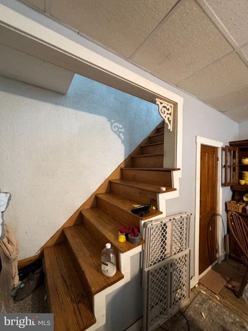 202 E Elder St, CUMBERLAND, MD, 21502-4710 | Card Image
