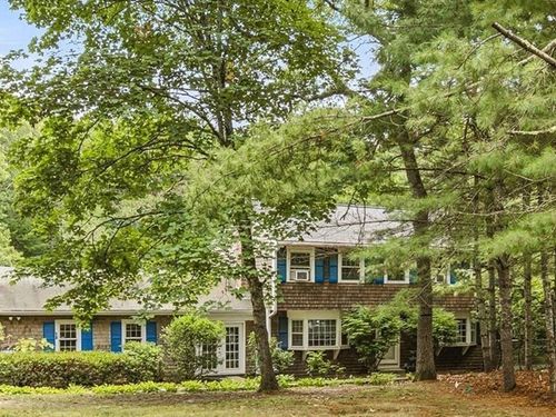 18 Constitution Dr, Plymouth, MA, 02360-3206 | Card Image