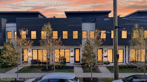 722 E Parent Ave, Royal Oak, MI, 48067-3764 | Card Image