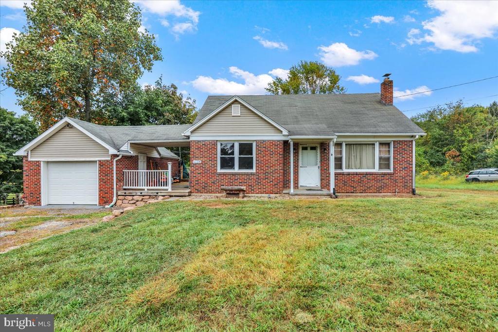 Elverson Rd, Morgantown, PA 19543