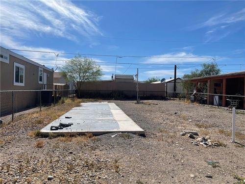 1965 Artesia Dr, Bullhead City, AZ, 86442-4827 | Card Image