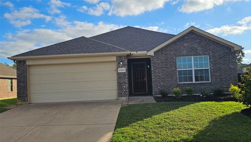 8304 Mossberg Dr, Arlington, TX, 76002-5714 | Card Image