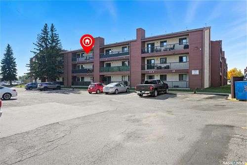 316-3302 33rd St W, Saskatoon, SK, S7L6S5 | Card Image