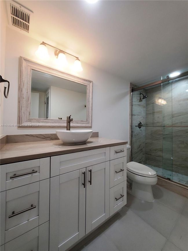 APT-923 - 19380 Collins Ave, Condo with 1 bedrooms, 1 bathrooms and null parking in Sunny Isles Beach FL | Image 7