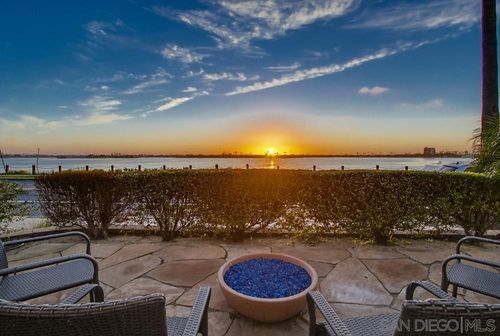 3657 Riviera Drive, San Diego, CA, 92109 | Card Image