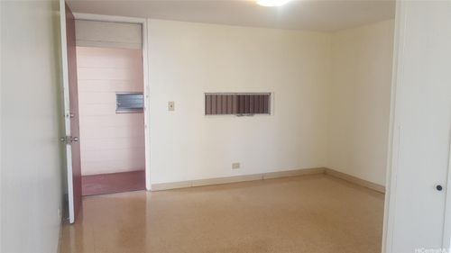 apt-305-810 University Ave, Honolulu, HI, 96826-3166 | Card Image
