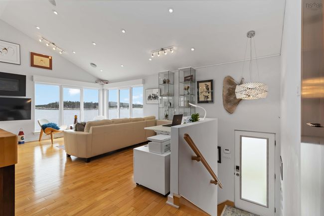 39 Bull Point Rd, House other with 2 bedrooms, 2 bathrooms and 1 parking in Sambro NS | Image 5