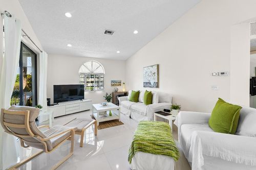 o-5415 Verona Dr, Boynton Beach, FL, 33437-2115 | Card Image