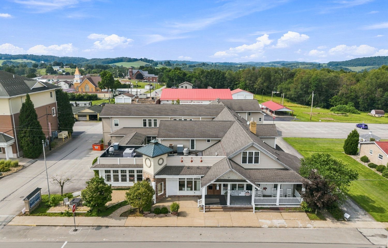 309 E Saltwork St, Elderton, PA 15736