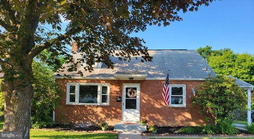 412 Fishburn St, HARRISBURG, PA, 17109-3809 | Card Image