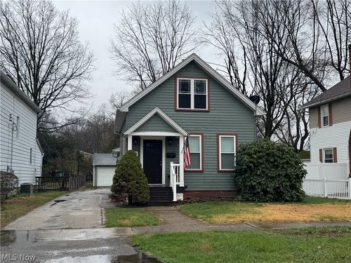 8506 Nowlen Street, Mentor, OH, 44060 | Card Image