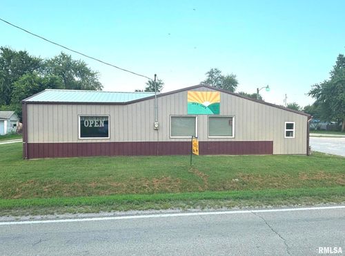 204 S Main St, Iuka, IL, 62849-1023 | Card Image