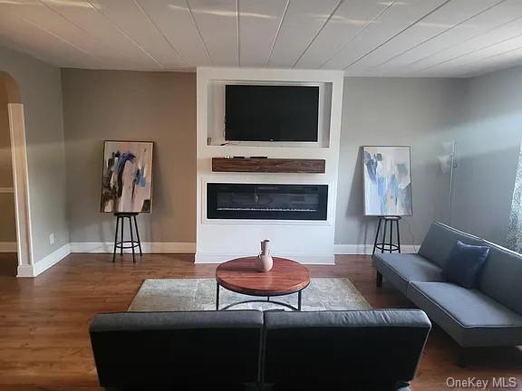 Terrace Ave, Mount Vernon, NY 10552
