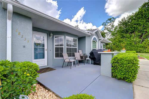 38237 Eucalyptus Dr, Zephyrhills, FL, 33542-6646 | Card Image