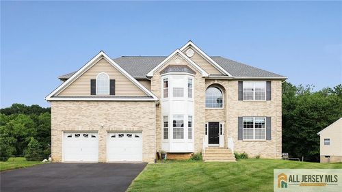 16 Stanley Dr, Monroe, NJ, 08831-7907 | Card Image