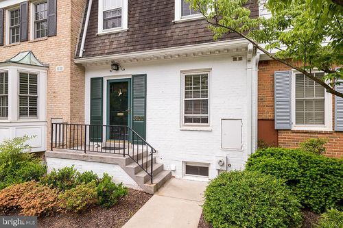 702-3500 Hamlet Pl, CHEVY CHASE, MD, 20815-4816 | Card Image