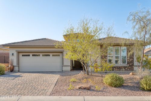 7235 W Secret Bluff Pass, Marana, AZ, 85658-4983 | Card Image