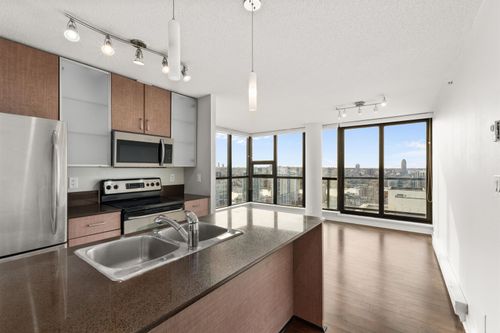 3403-909 Mainland St, Vancouver, BC, V6B1S3 | Card Image