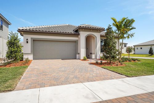 845 Se Courances Dr, Port St. Lucie, FL, 34984-6686 | Card Image