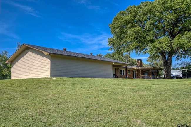 3662 An County Road 359, Home with 3 bedrooms, 3 bathrooms and null parking in Palestine TX | Image 11