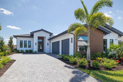 312 Blue Pearl Ct, Sarasota, FL, 34240-5965 | Card Image