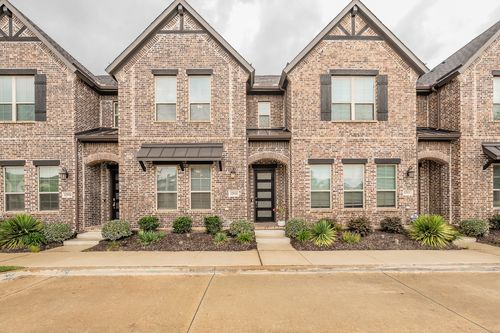 12933 Couture Dr, Farmers Branch, TX, 75234-4897 | Card Image