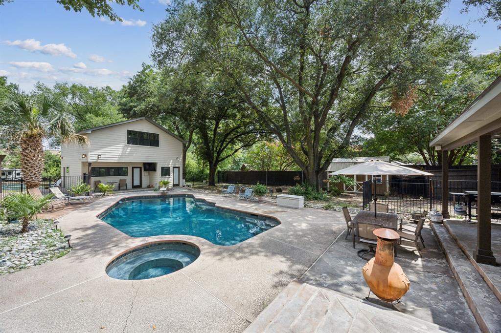 Alta Mira Dr, Dallas, TX 75218