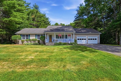 9 Nathaniel Way, Belchertown, MA, 01007-9309 | Card Image