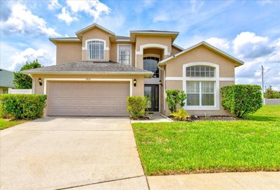 7955 Magnolia Bend Court, House other with 5 bedrooms, 3 bathrooms and null parking in Kissimmee FL | Image 1