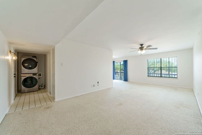 APT-37H - 8915 Datapoint Dr, Condo with 3 bedrooms, 2 bathrooms and null parking in San Antonio TX | Image 6