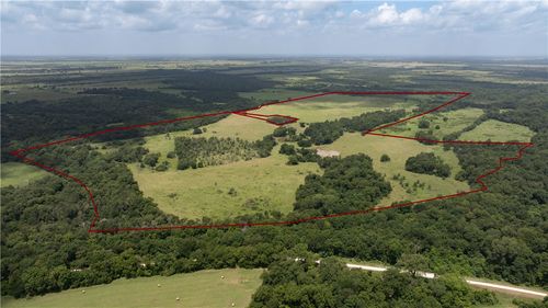 226 acres located on Lcr 725, Kosse, TX, 76653 | Card Image