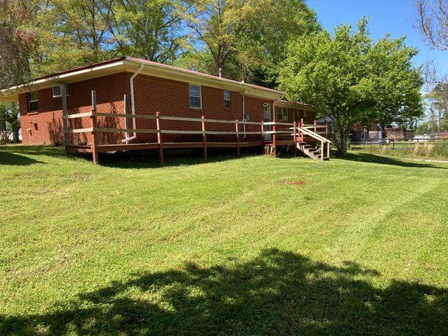 221 8 Th St Ne, House other with 3 bedrooms, 2 bathrooms and null parking in Red Bay AL | Image 18