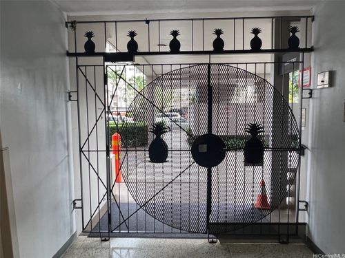 712-1650 Kanunu Street, Honolulu, HI, 96814 | Card Image