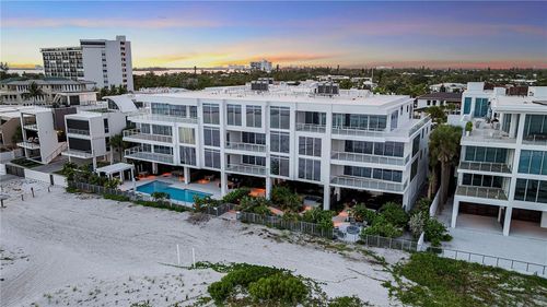 304-70 Avenida Veneccia, SARASOTA, FL, 34242-2024 | Card Image
