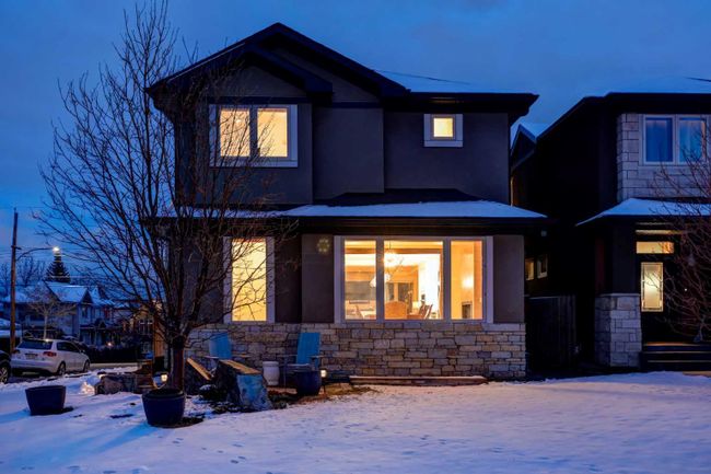 1853 39 Avenue Sw, Home with 4 bedrooms, 4 bathrooms and 2 parking in Calgary AB | Image 4