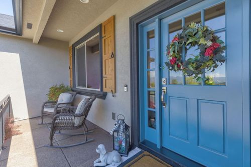 4474 Brown Ridge Ter, Medford, OR, 97504-9139 | Card Image