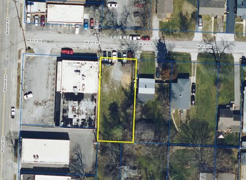 311 W 81st St, Kansas City, MO, 64114-2330 | Card Image