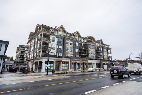 301-2493 Montrose Ave, Abbotsford, BC, V2S0L4 | Card Image