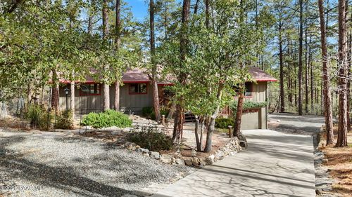 1085 N Madizell Dr, Prescott, AZ, 86305-6512 | Card Image
