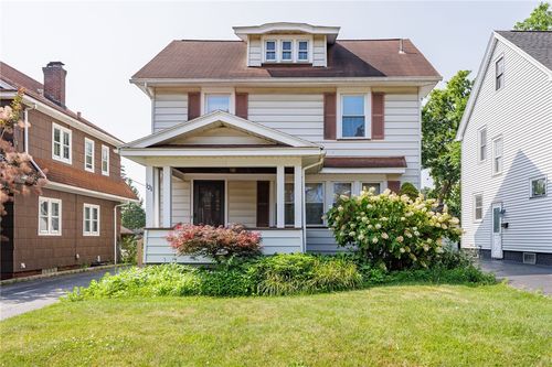 121 Harwick Rd, Irondequoit, NY, 14609-4347 | Card Image