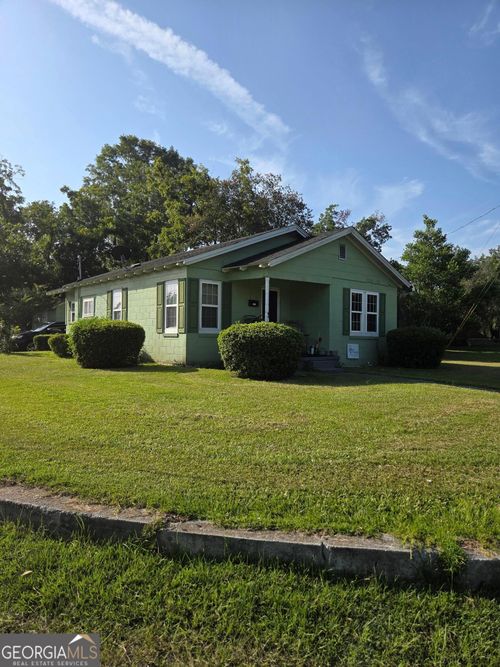 713 Thompson St, Vidalia, GA, 30474-3442 | Card Image