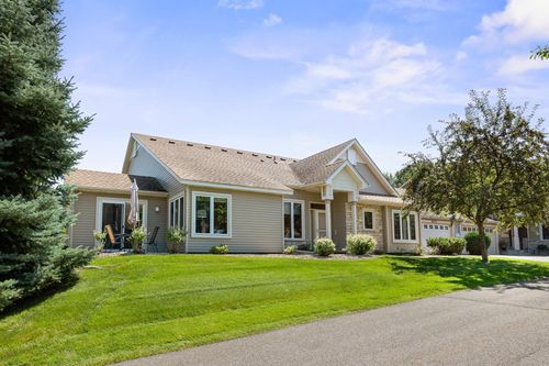 10535 57th Ave N, Plymouth, MN, 55442-1661 | Card Image