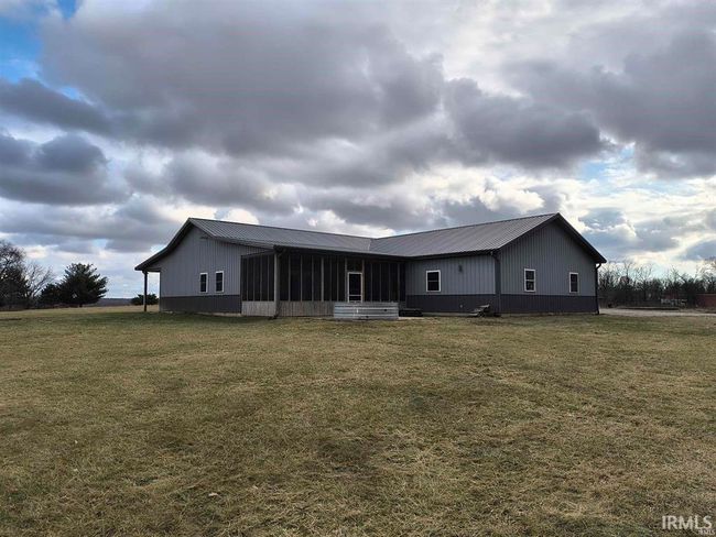 1230 S Iron Mountain Rd, House other with 3 bedrooms, 2 bathrooms and null parking in Bloomfield IN | Image 14