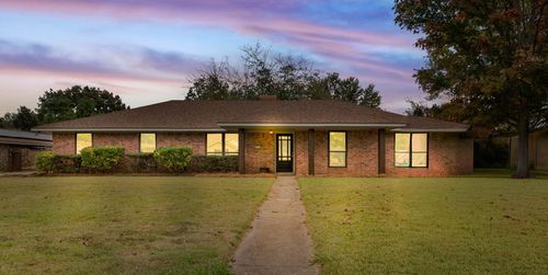310 Lancashire Dr, Bossier City, LA, 71111-2027 | Card Image
