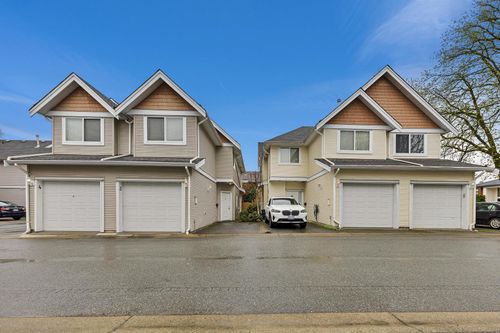 3 - 11331 Cambie Road, Townhouse with 3 bedrooms, 2 bathrooms and 2 parking in Richmond BC | Card Image