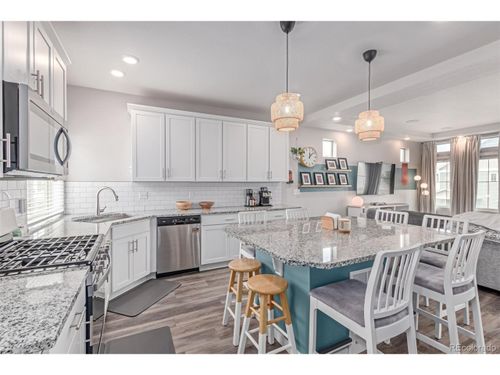 10102 Yampa Ct, Commerce City, CO, 80022-9051 | Card Image