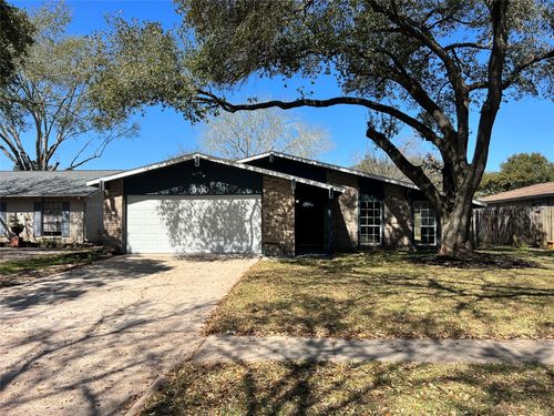 3910 Lost Oak Dr, Spring, TX, 77388-9001 | Card Image