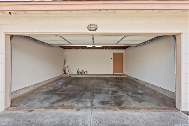 2-car garage | Image 23