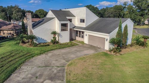 118 Forest Dr, Liberty, TX, 77575-3300 | Card Image