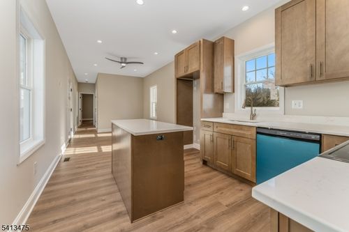 48 Northwood Dr, High Bridge, NJ, 08829-2213 | Card Image